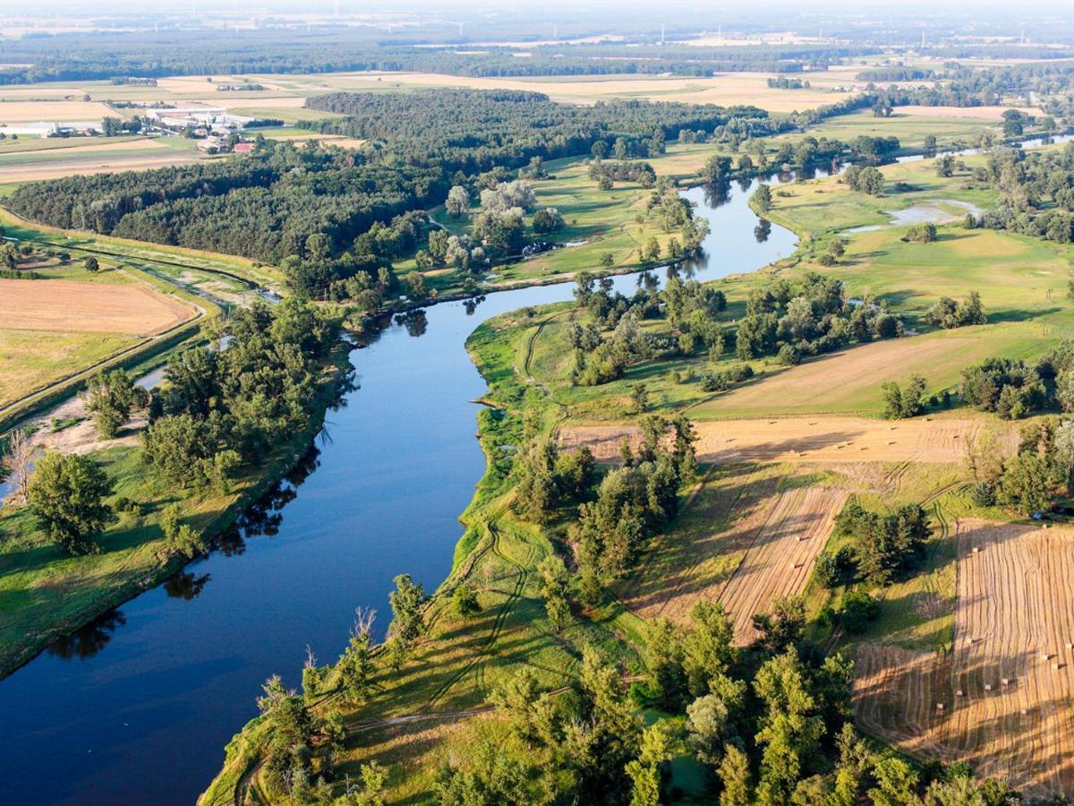 Dwor Gogolewo Nad Warta Bed & Breakfast Ksiaz Wielkopolski Dış mekan fotoğraf