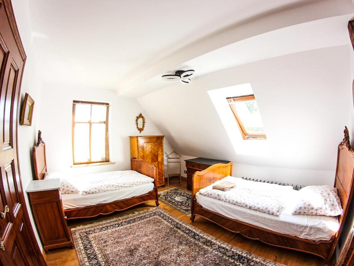 Dwor Gogolewo Nad Warta Bed & Breakfast Ksiaz Wielkopolski Dış mekan fotoğraf
