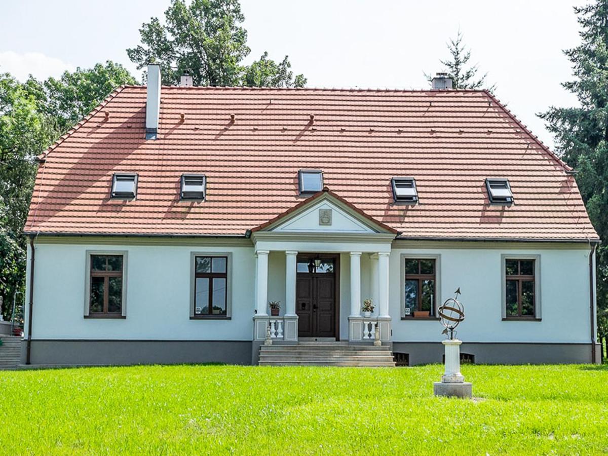 Dwor Gogolewo Nad Warta Bed & Breakfast Ksiaz Wielkopolski Dış mekan fotoğraf