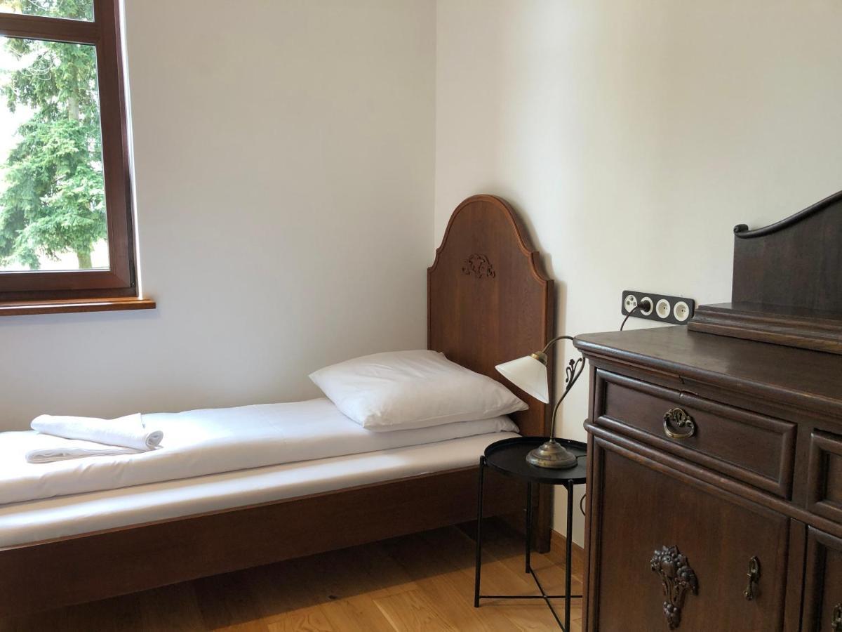 Dwor Gogolewo Nad Warta Bed & Breakfast Ksiaz Wielkopolski Dış mekan fotoğraf