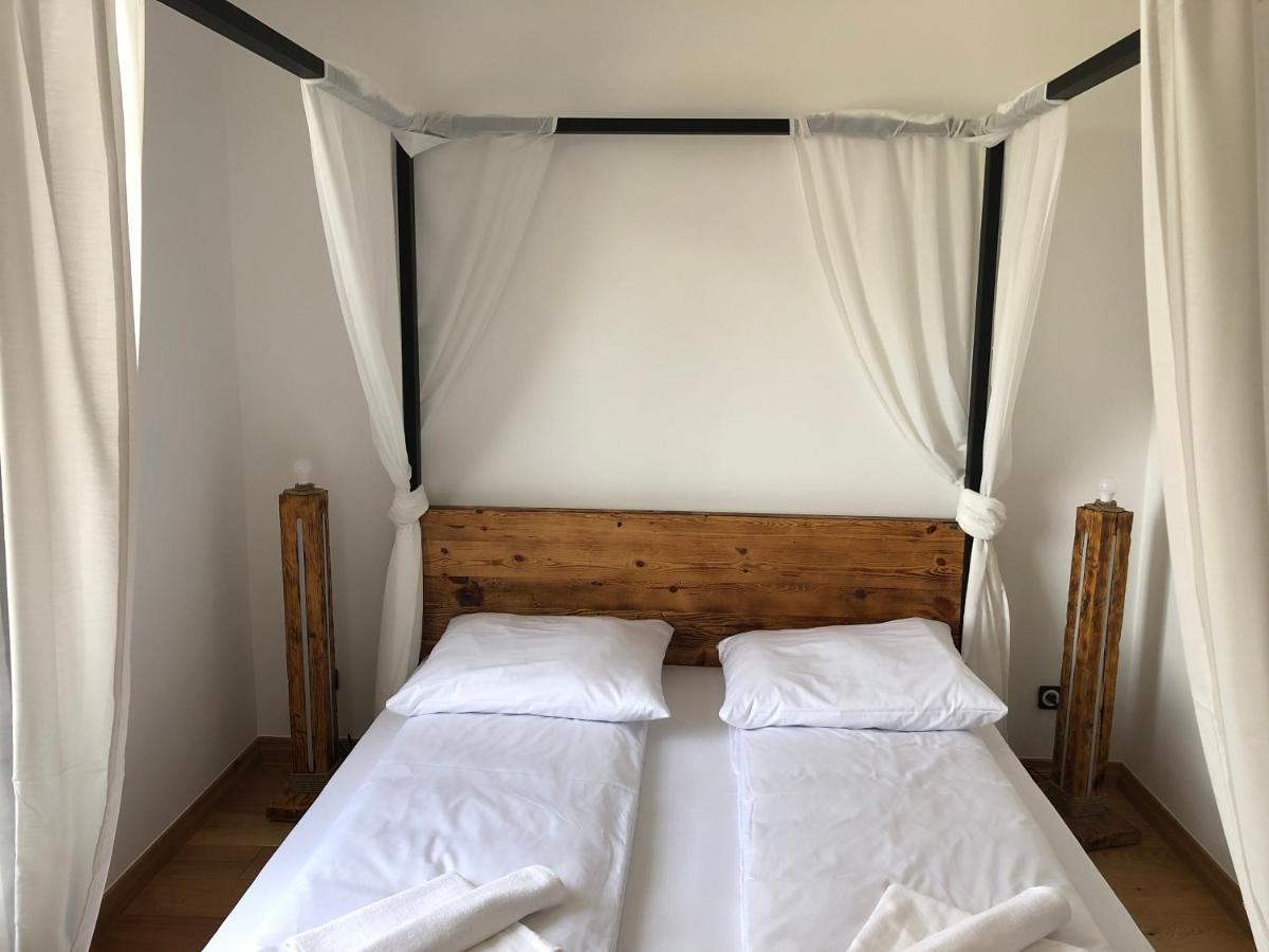 Dwor Gogolewo Nad Warta Bed & Breakfast Ksiaz Wielkopolski Dış mekan fotoğraf