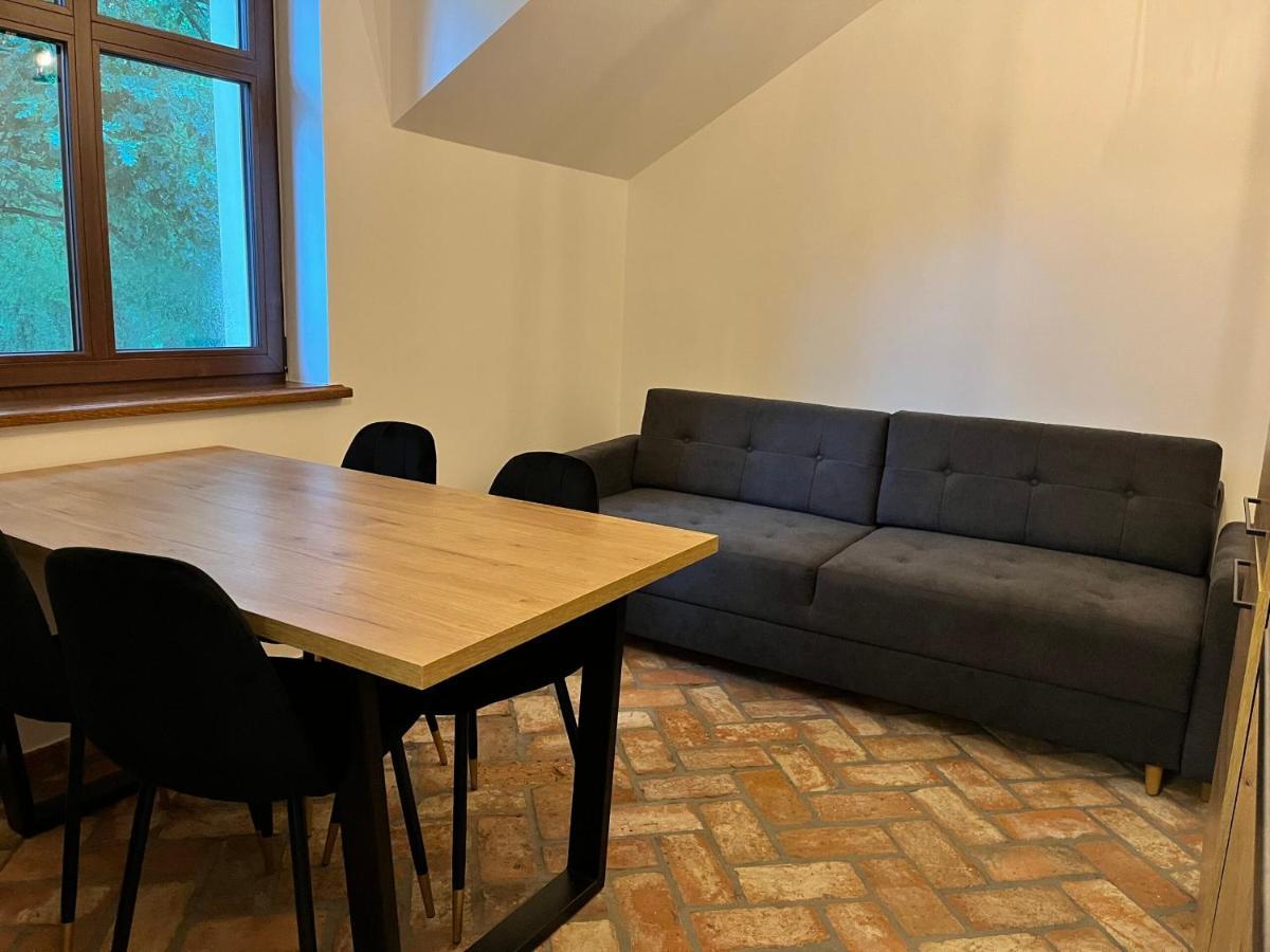 Dwor Gogolewo Nad Warta Bed & Breakfast Ksiaz Wielkopolski Dış mekan fotoğraf