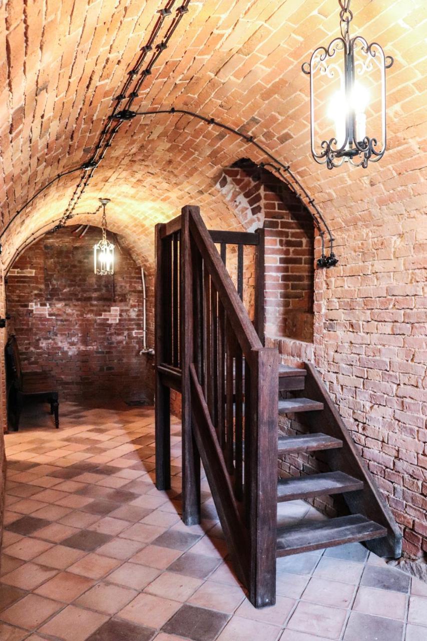 Dwor Gogolewo Nad Warta Bed & Breakfast Ksiaz Wielkopolski Dış mekan fotoğraf